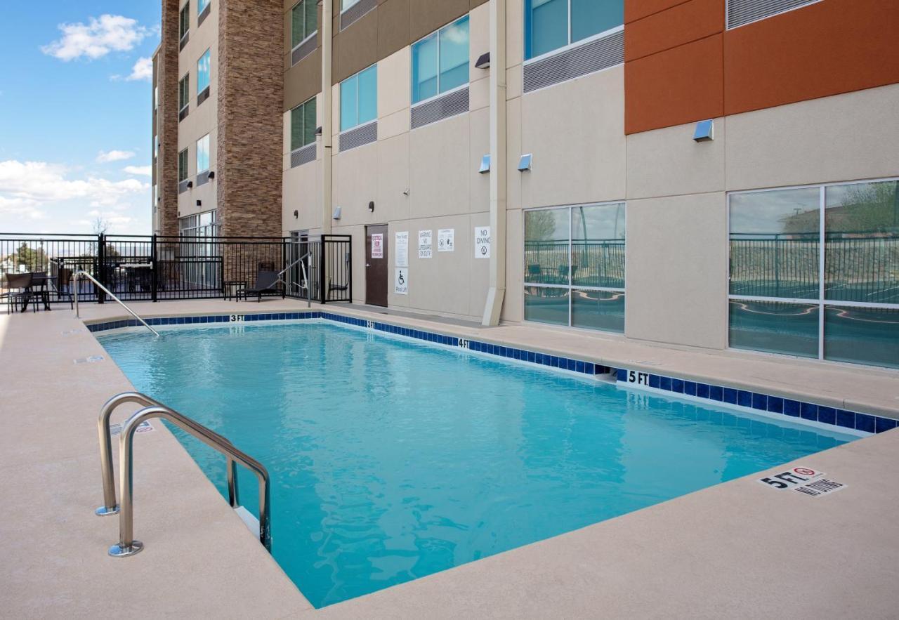 Holiday Inn Express & Suites - El Paso North By Ihg Exteriör bild
